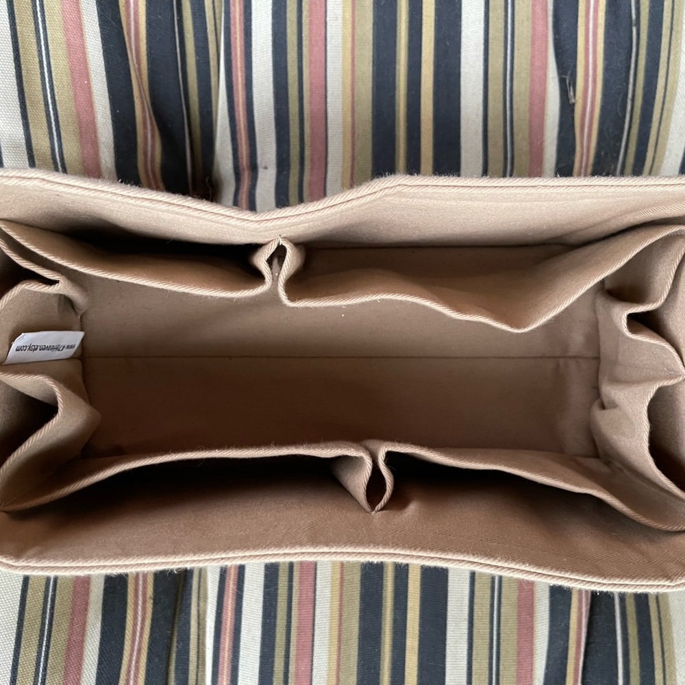 Bag/purse organizer